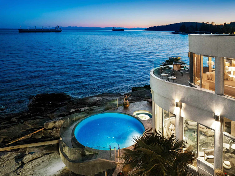 3912 Marine Drive, West Vancouver, BC, V7V 1N4 - 14