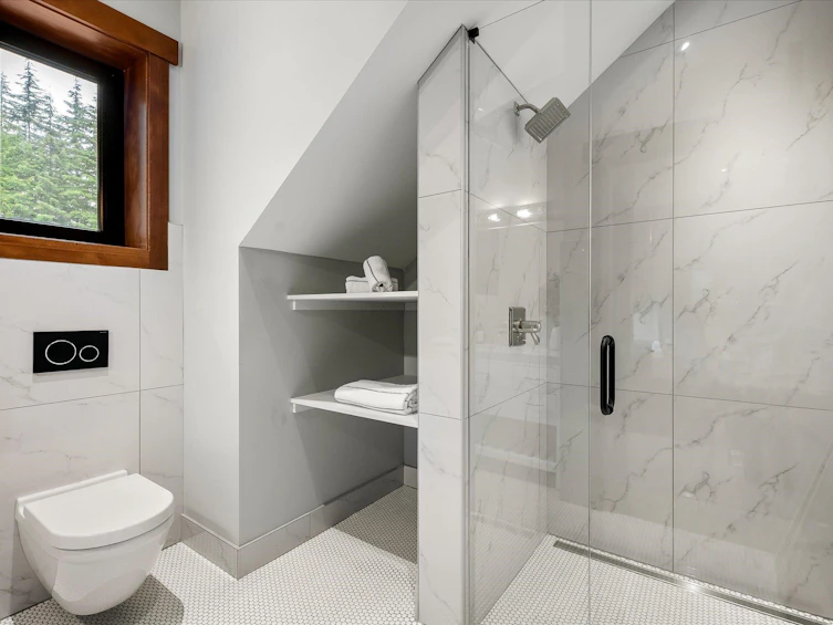 9036 Riverside Drive, Whistler, BC, V8E 1M1 - 9