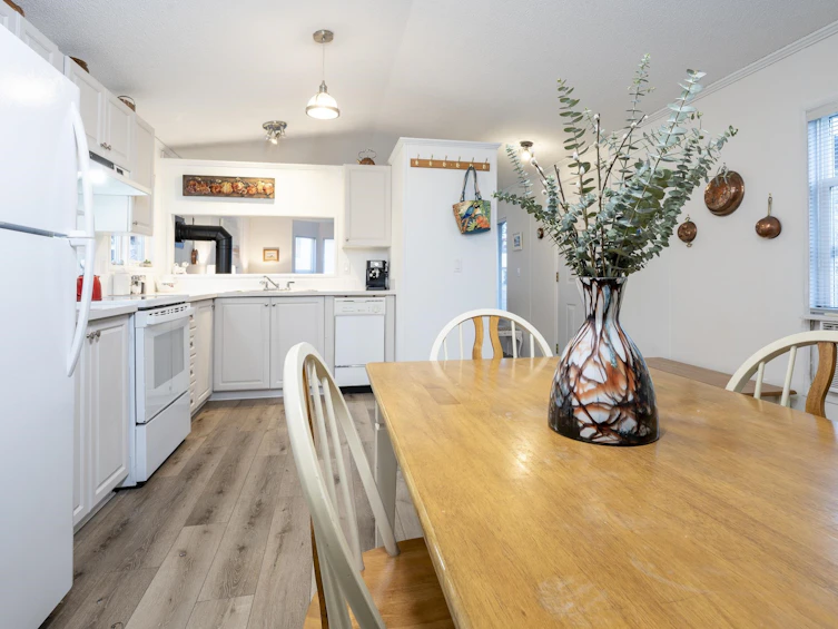 29-5575 Mason Road, Sechelt, BC, V7Z 0K9 - 6