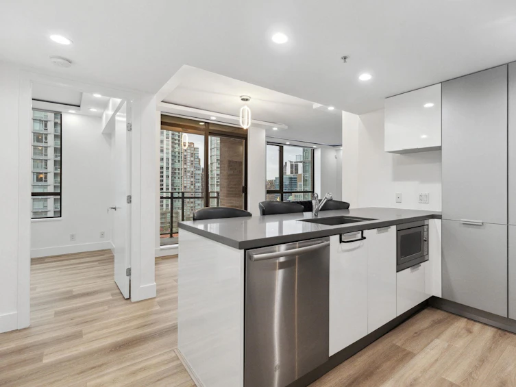 1603-788 Richards Street, Vancouver, BC, V6B 0C7 - 5
