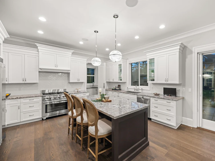 14033 30a Avenue, Surrey, BC, V4P 2N3 - 13
