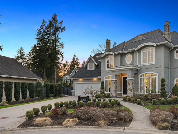 14033 30a Avenue, Surrey, BC, V4P 2N3