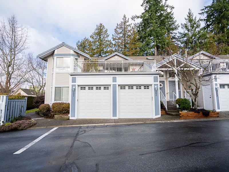 201 - 9072 Fleetwood Way, Surrey BC V3R 0M6