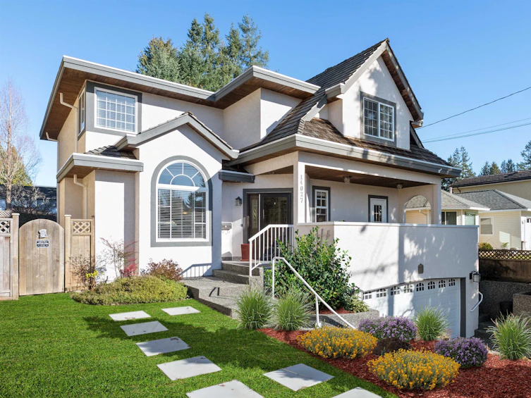 14027 Blackburn Avenue, Surrey, BC, V4B 2Z6 - 10