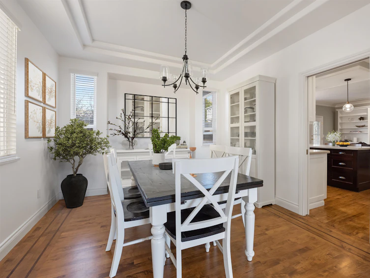 14027 Blackburn Avenue, Surrey, BC, V4B 2Z6 - 5