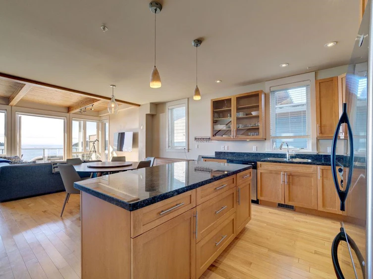 6494 Ember Place, Sechelt, BC, V7Z 0M9 - 7