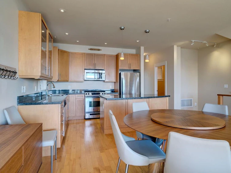 6494 Ember Place, Sechelt, BC, V7Z 0M9 - 10