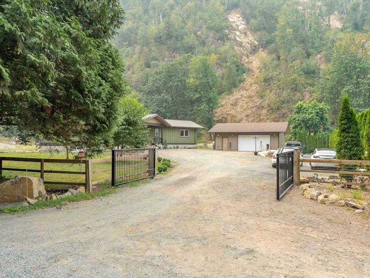 6230 Mountain View Road, Agassiz, BC, V0M 1A4 - 23