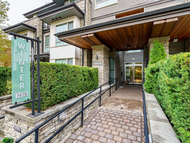 206 - 7478 Byrnepark Walk, Burnaby BC V3N 0B5