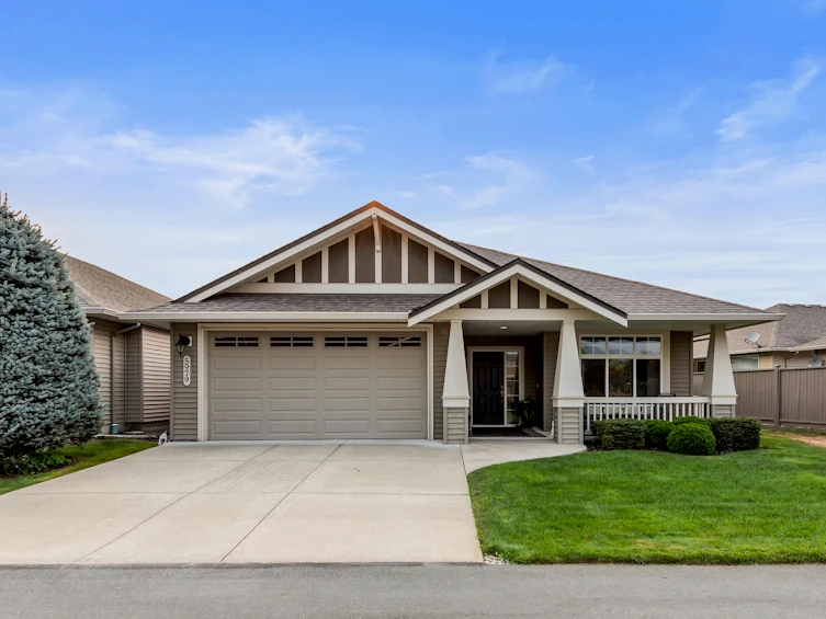 5979 Flagstone Street, Chilliwack, BC, V2R 0E3