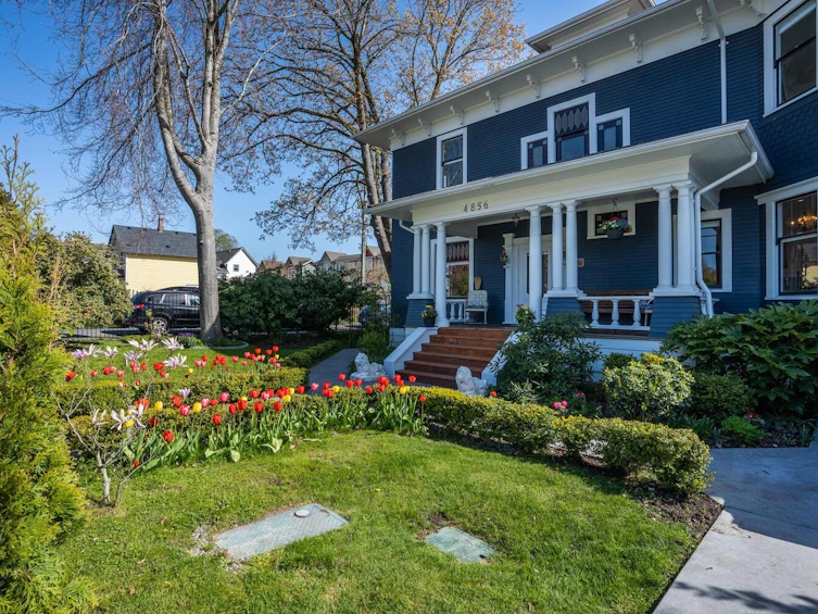 4856 48 Avenue, Delta, BC, V4K 1V1 - 2