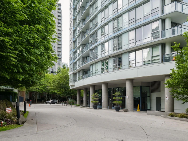 1803 - 928 Beatty Street, Vancouver BC V6Z 3G6