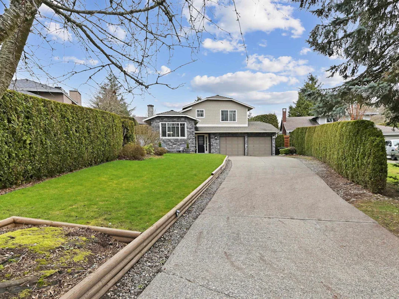 16153 13a Avenue, Surrey BC V4A 6W4