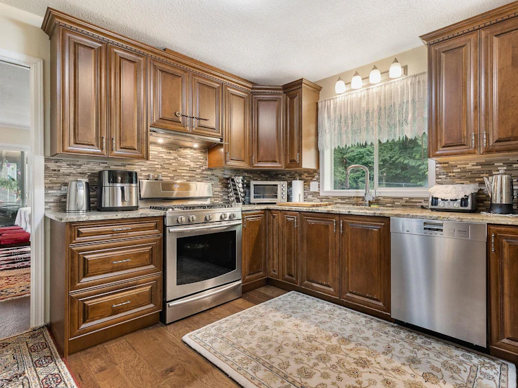26025 103 Avenue, Maple Ridge, BC, V2W 1K1 - 6
