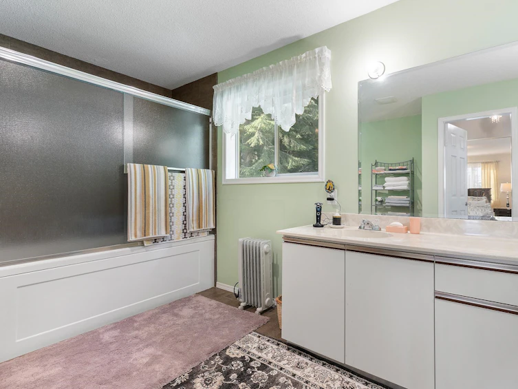 26025 103 Avenue, Maple Ridge, BC, V2W 1K1 - 17
