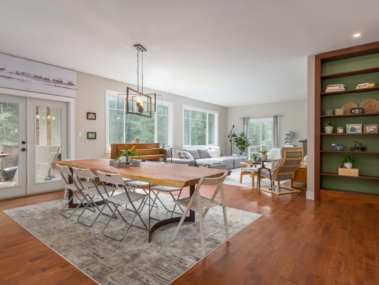 15060 Squamish Valley Road, Squamish, BC, V0N 1H0 - 16