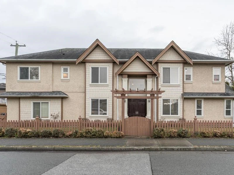 9980 Shell Road, Richmond BC V7A 3X2