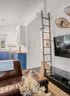 401 2101 Castle Drive