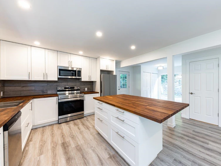 1213 Adams Road, Bowen Island, BC, V0N 1G2 - 5