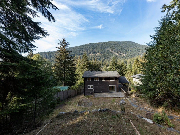 1213 Adams Road, Bowen Island, BC, V0N 1G2 - 28