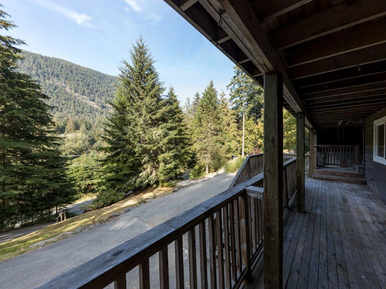 1213 Adams Road, Bowen Island, BC, V0N 1G2 - 25