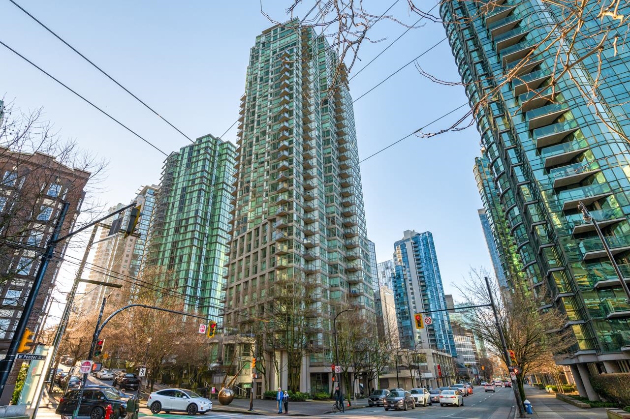 For Sale: 1104-1328 W Pender Street, Vancouver, BC - REW