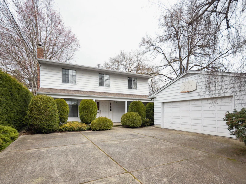 8531 Cook Road, Richmond BC