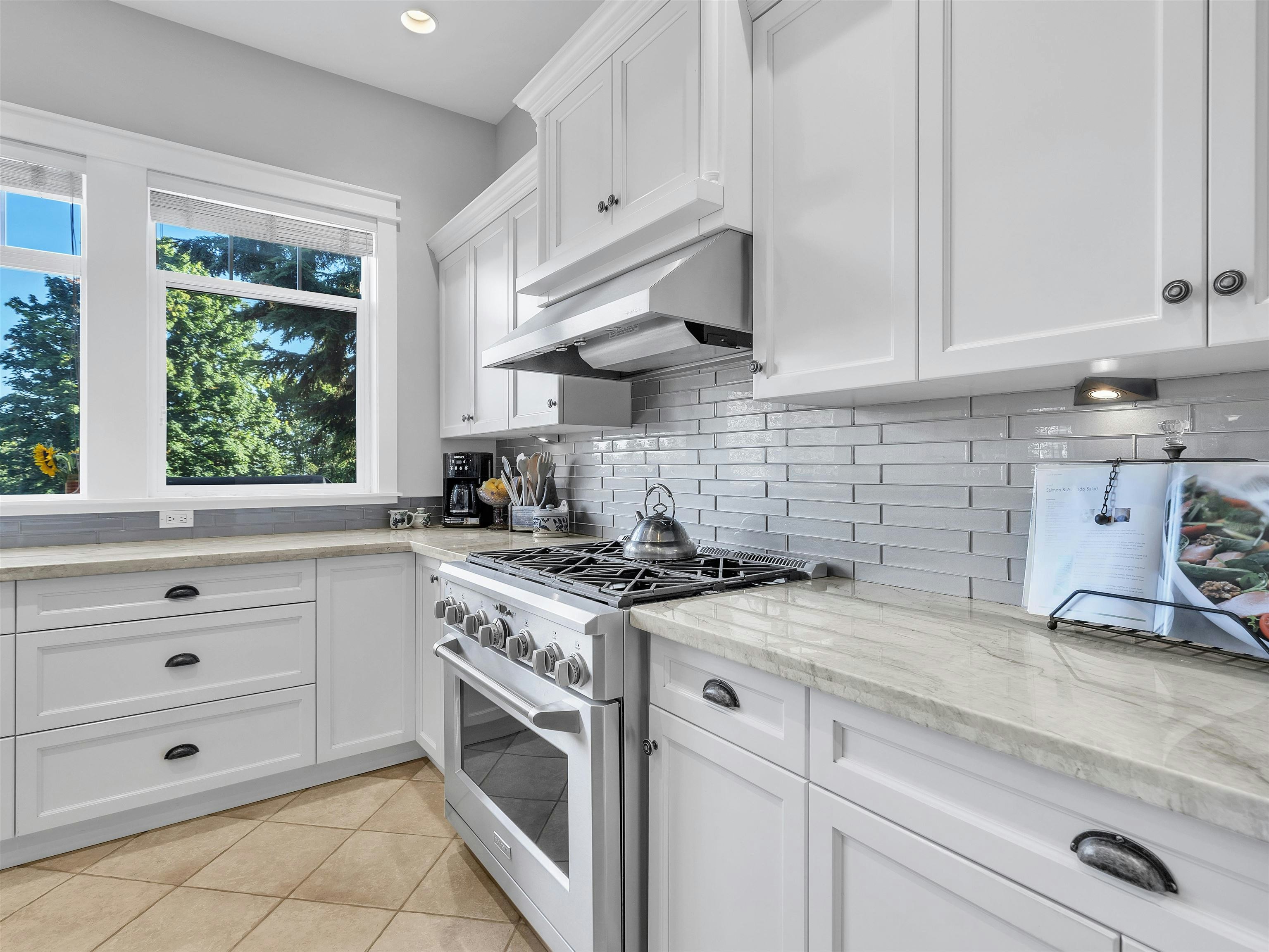 33060 Richards Avenue, Mission, BC, V2V 7E5 - 17