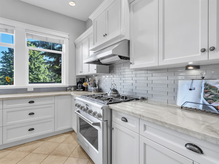 33060 Richards Avenue, Mission, BC, V2V 7E5 - 17
