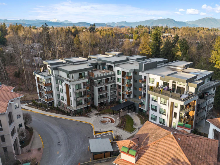 504-3182 Gladwin, Abbotsford, BC, V2T 0K8 - 2