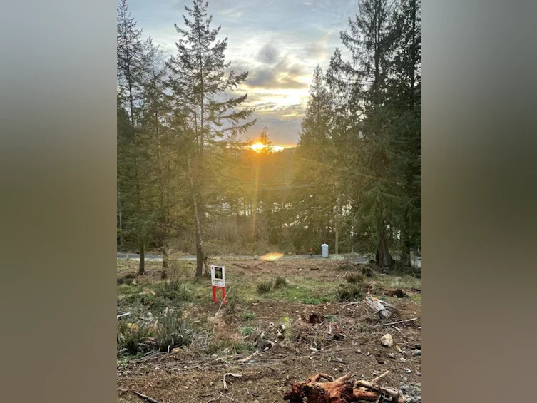857 Forster Lane, Bowen Island, BC, V0N 1G2
