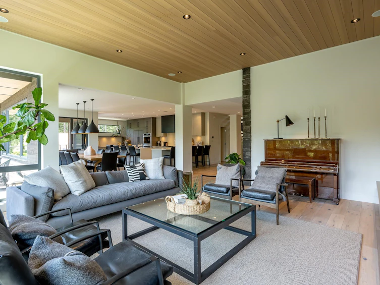 8206 Mountain View Drive, Whistler, BC, V8E 0G3 - 3