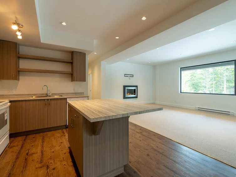 8206 Mountain View Drive, Whistler, BC, V8E 0G3 - 31