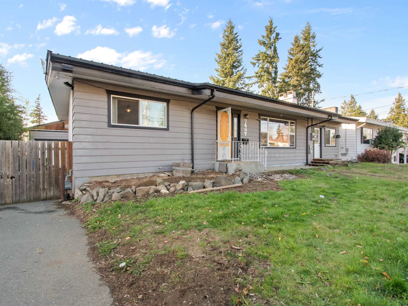 2487 Adelaide Street, Abbotsford BC V2T 3L9