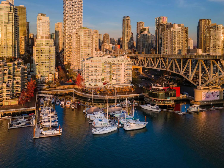 305-1600 Howe Street, Vancouver, BC, V6Z 2L9