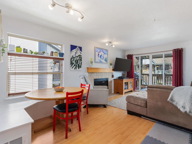 28-7410 Flint Street, Pemberton, BC, V0N 2L1 - 21