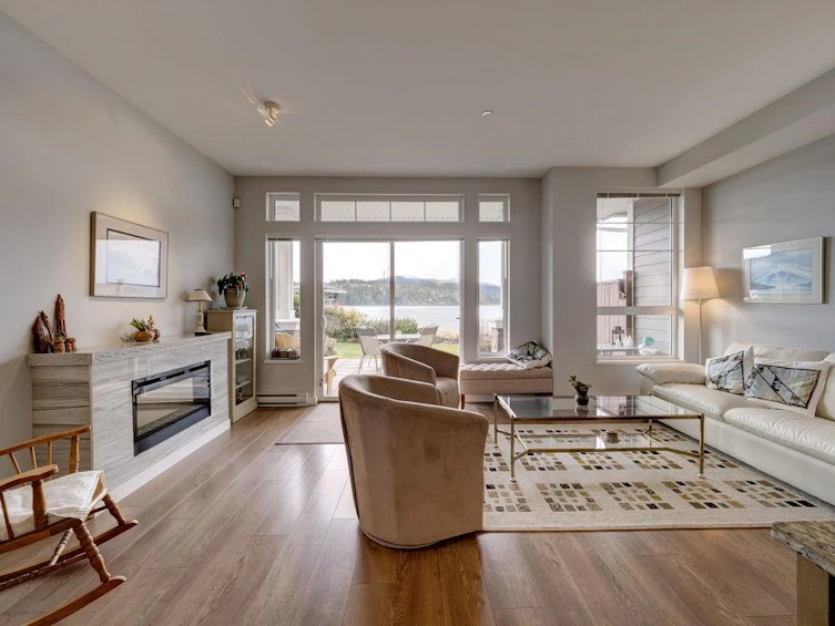 5979 Beachgate Lane, Sechelt, BC, V7Z 0S2 - 4