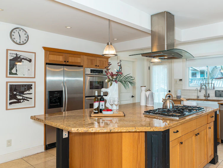 2035 Rockcliff Road, North Vancouver, BC, V7G 1X3 - 17