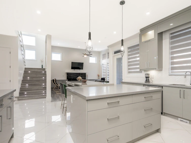 8664 Cleven Drive, Mission, BC, V2V 0H9 - 10