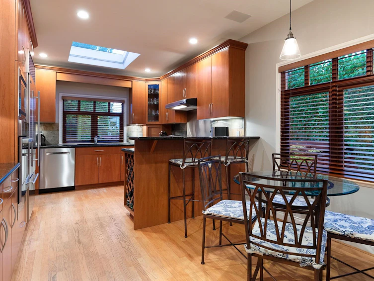 4449 Ross Crescent, West Vancouver, BC, V7W 1B4 - 8