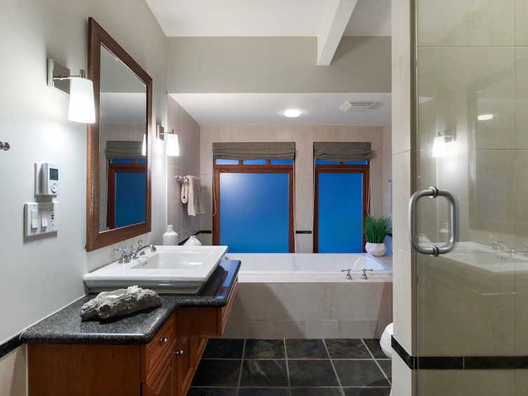 4449 Ross Crescent, West Vancouver, BC, V7W 1B4 - 23