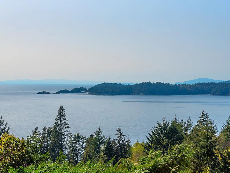 1616 Whitesails Drive, Bowen Island, BC, V0N 1G2 - 12