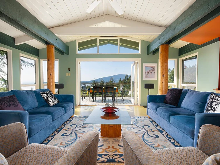 1616 Whitesails Drive, Bowen Island, BC, V0N 1G2
