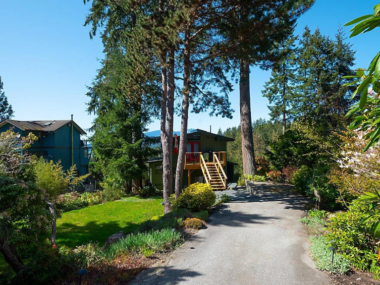 1616 Whitesails Drive, Bowen Island, BC, V0N 1G2 - 4