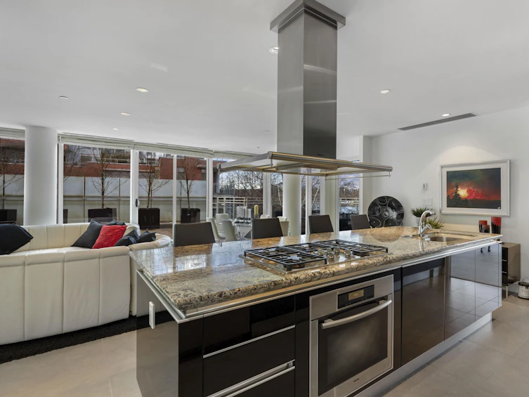 101-1139 W Cordova Street, Vancouver, BC, V6C 0A2 - 11