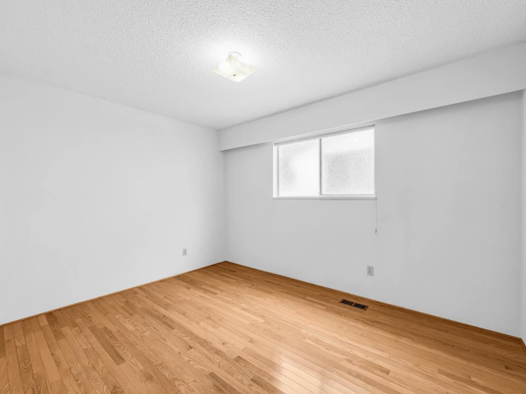 4553 W 8th Avenue, Vancouver, BC, V6R 2A4 - 30