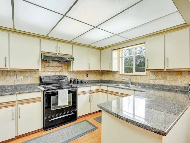 13422 60 Avenue, Surrey, BC, V3X 2M3 - 15