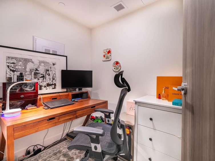 1009-89 Nelson Street, Vancouver, BC, V6Z 0E7 - 6