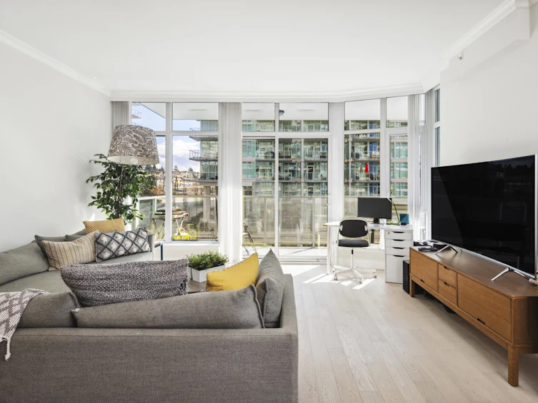 313-175 Victory Ship Way, North Vancouver, BC, V7L 0G1 - 5