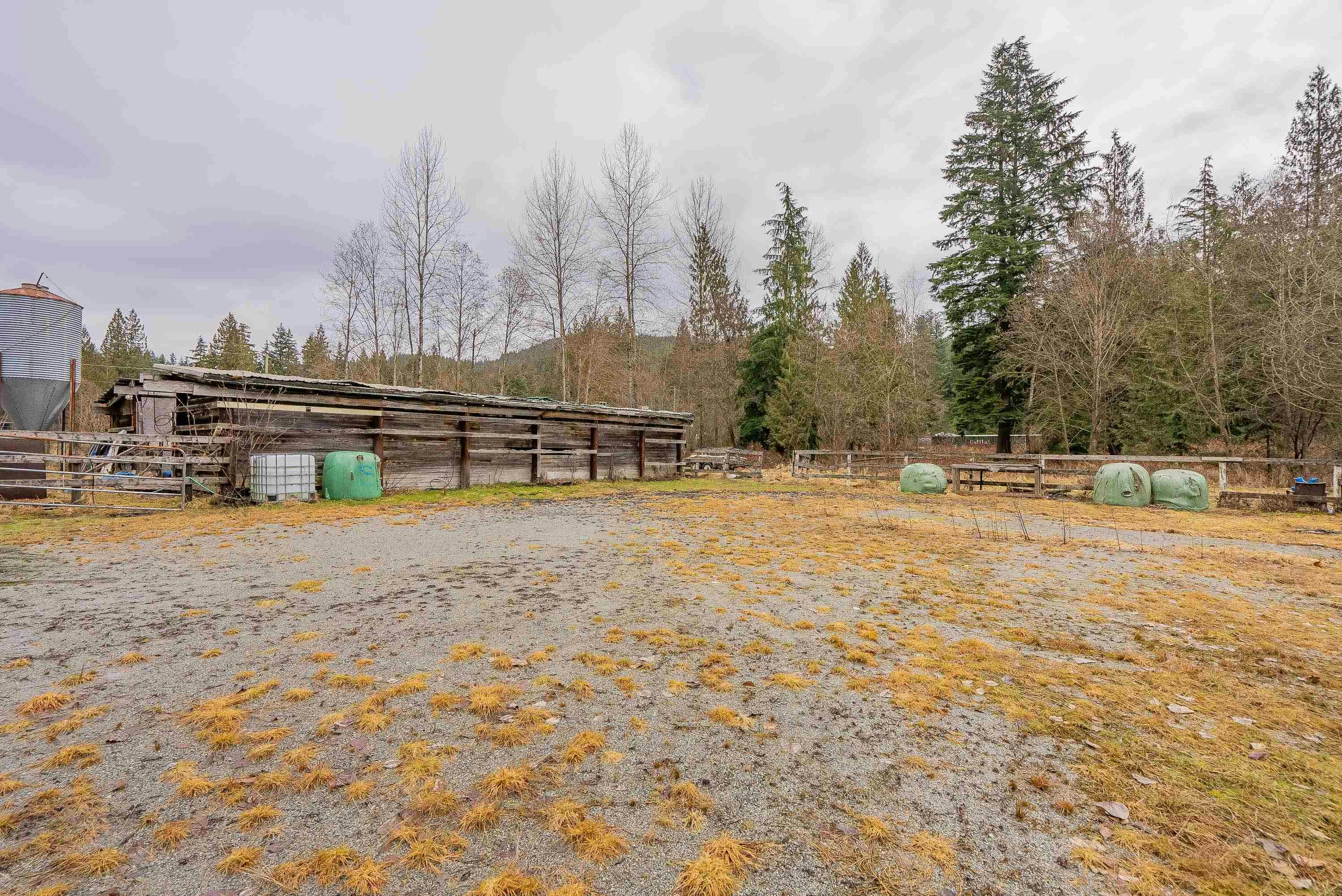 10112 Dewdney Trunk Road, Mission, BC, V4S 1K8 - 8